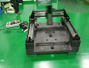 直線(xiàn)電機(jī)在液晶基板薄膜紋路檢驗(yàn)、修復(fù)裝置用